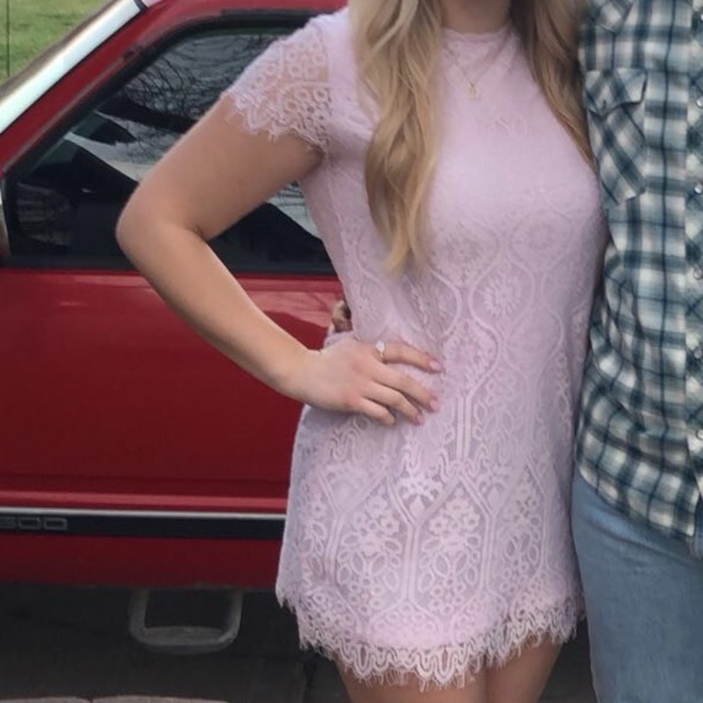 Francesca’s Mi Ami Lace Dress